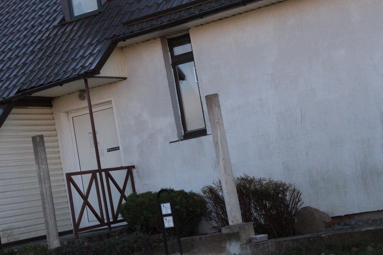 Gyvenamuju Patalpu Nuoma Kelme Exterior foto